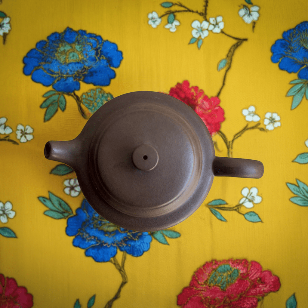Classic De Zhong Purple Clay Yixing Tea Pot - Northeast Tea House