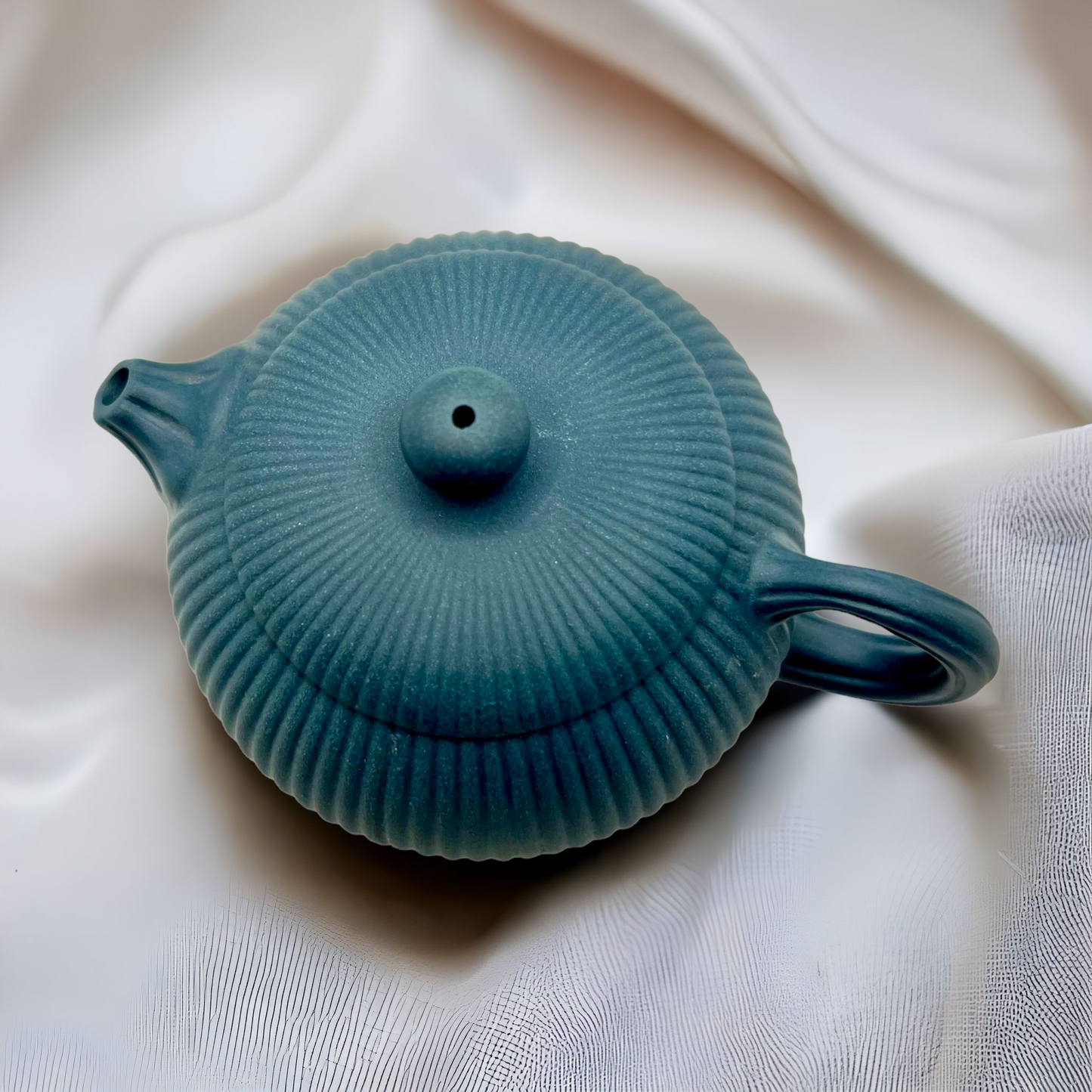 Yixing Blue Clay Stripes Tea Pot
