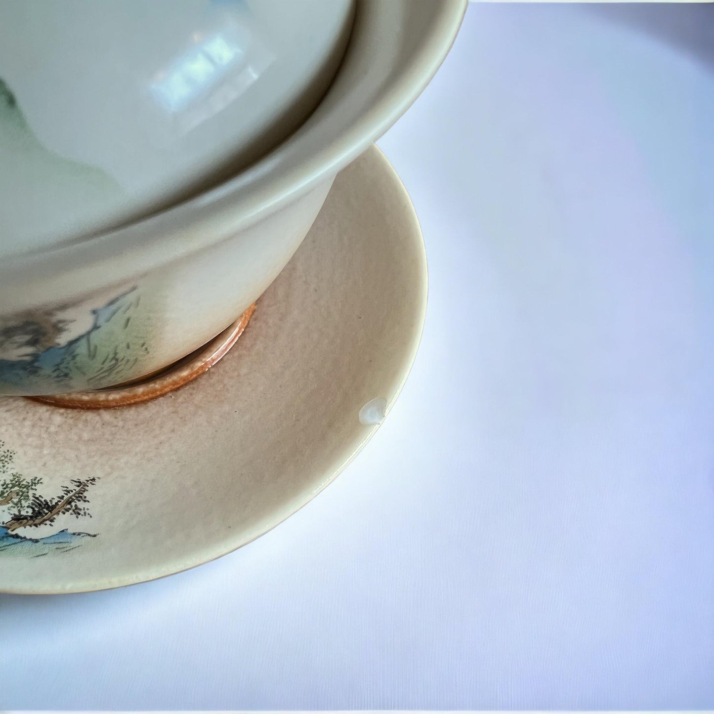 Hand Painted Landscape Gaiwan and Cup Set (Defect)