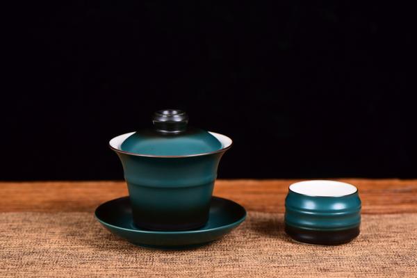 Fade to Blue Gaiwan and Cups at $34