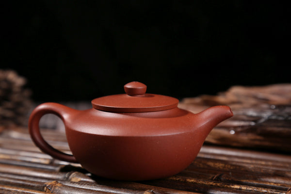Qing Shui Ni “Han Bian Hu” Yixing Teapot